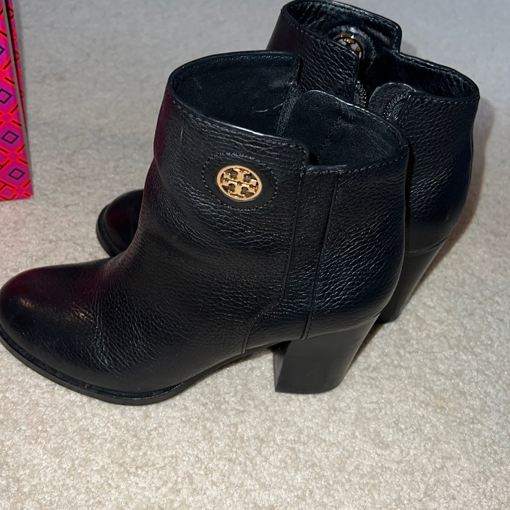 Tory Burch leather bootie